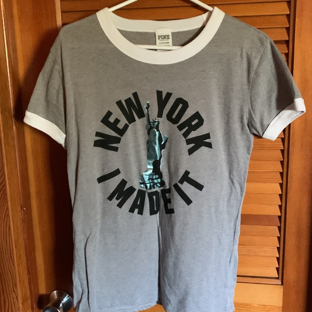 Like New VSPink tee